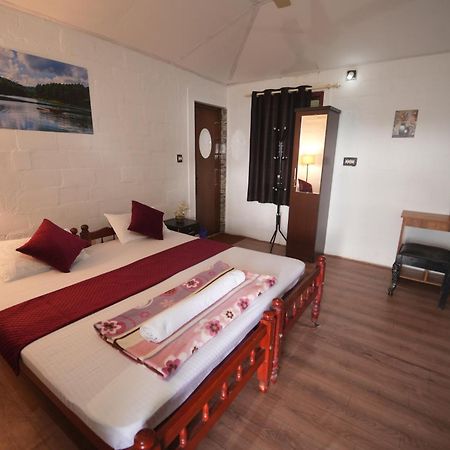 Regina Silva Camping & Nature Resort Paithalmala 外观 照片
